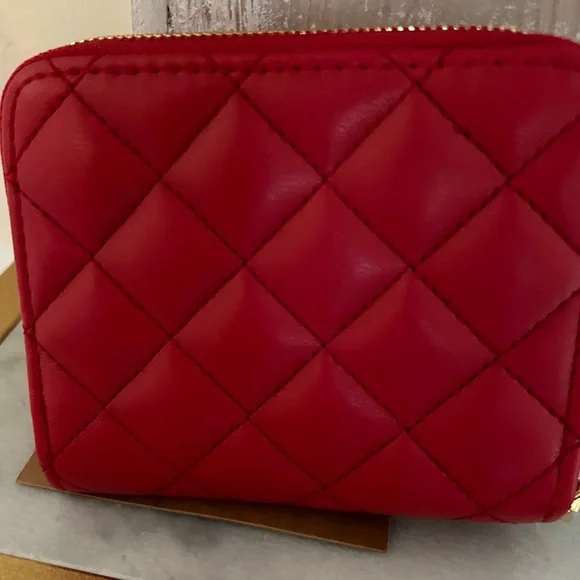 NWT Steve Madden quilted red wallet - Picture 3 of 5